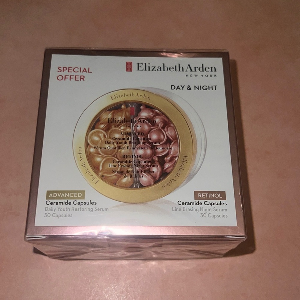 Elizabeth Arden Day & Night Ceramide Capsules